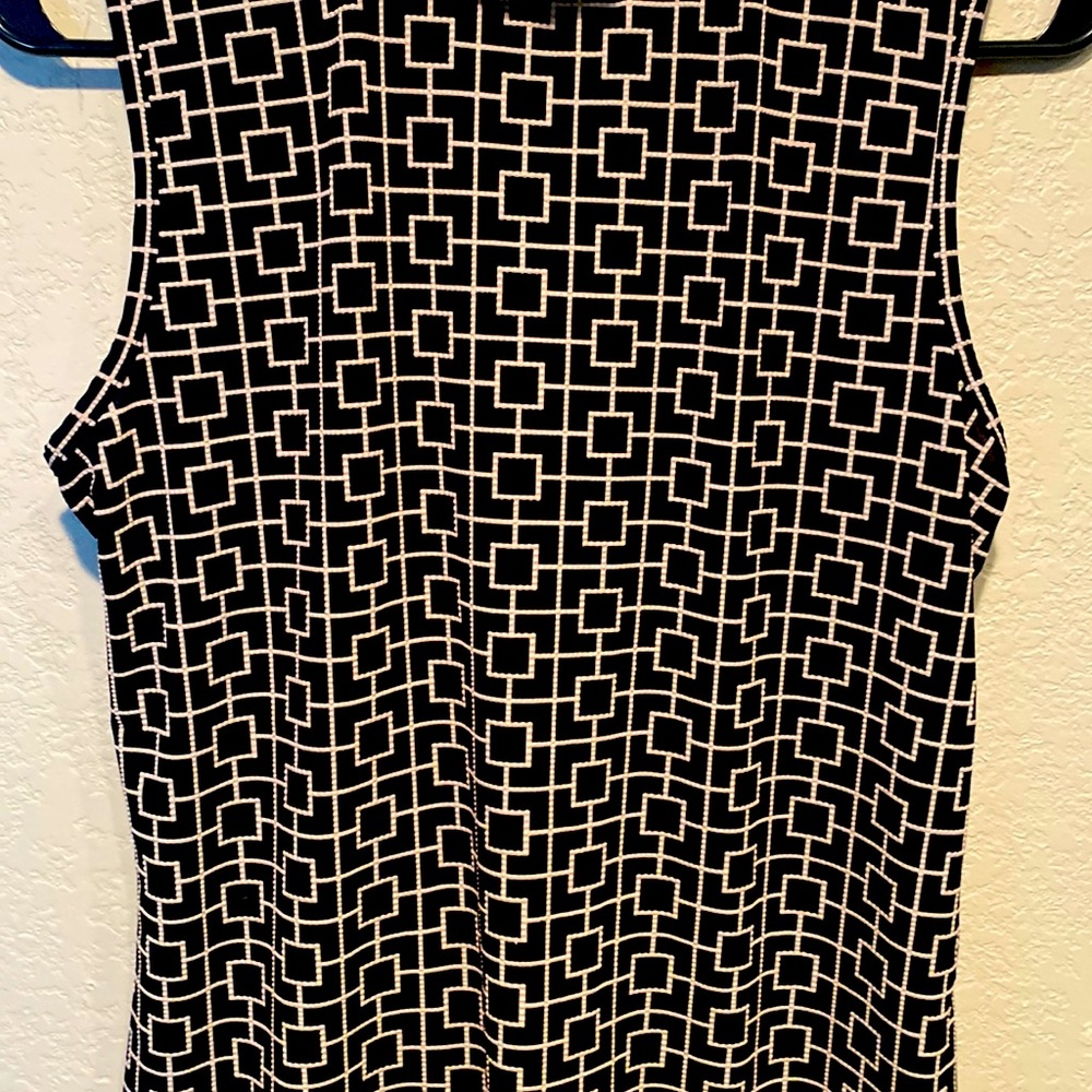 BY design, small black/white sleeveless blouse